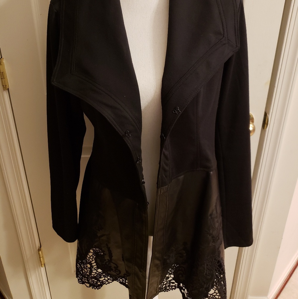 Black wide collar blazer